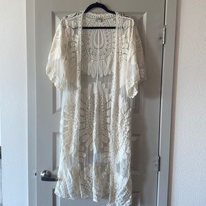 Sheer lace shawl size medium